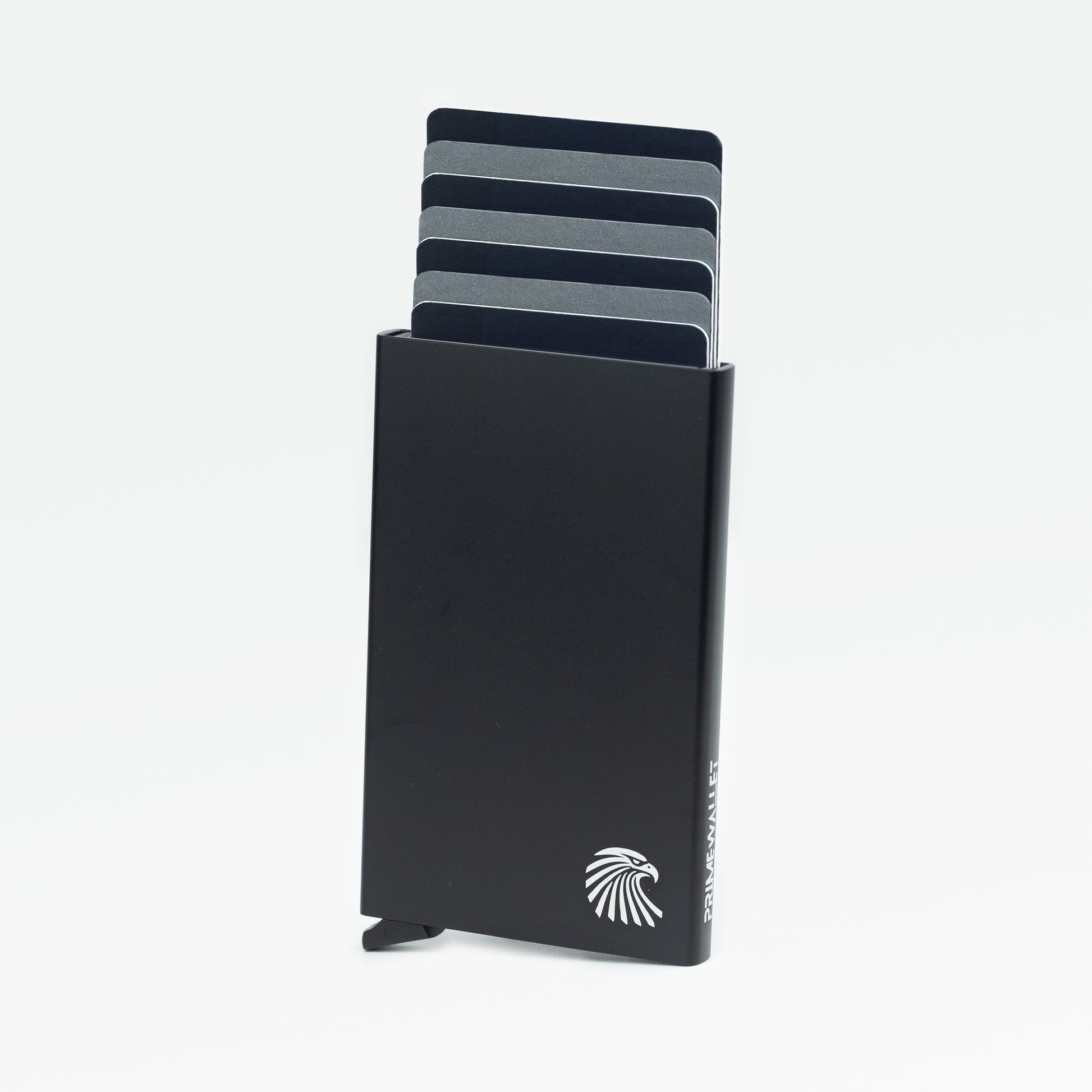 Kartenetui Schwarz – stilvolles Kartenetui mit matter Metallic-Oberfläche. Kompakte und sichere Aufbewahrung für Karten.