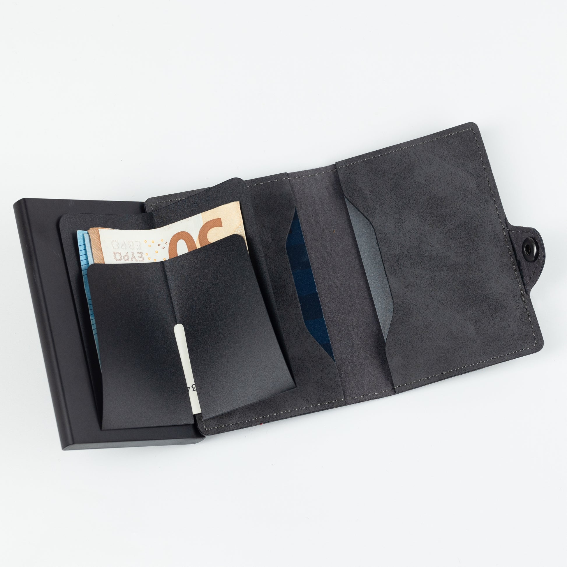 Slim Wallet Grau – funktionaler Geldbeutel für eine sichere Aufbewahrung. Hochwertiges Portemonnaie mit dezenter Optik und robuster Verarbeitung.
